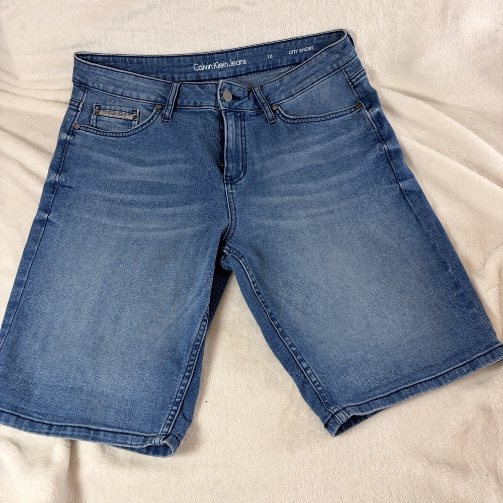 Calvin Klein City Shorts 10 Bermuda‎ Jorts classic Americana minimalist Grandma